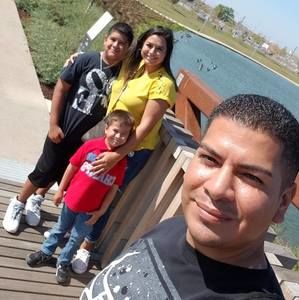 Meet your Posher, Sandy n eder